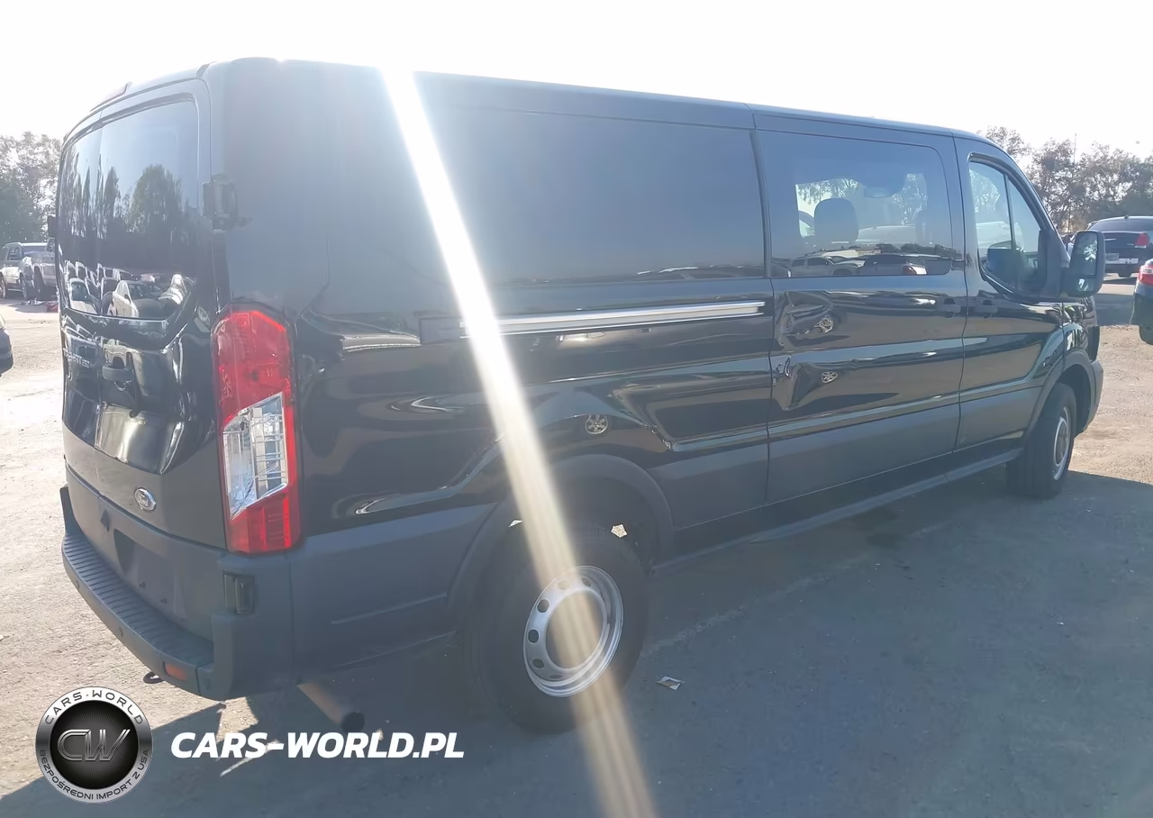 2023 Ford Transit-250 VIN:1FTBR1Y80PKB16506 - 4