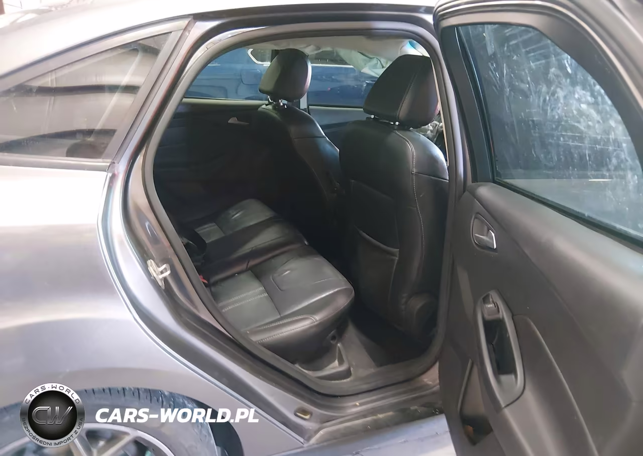 2014 Ford Focus Se VIN:1FADP3F28EL161943 - 8