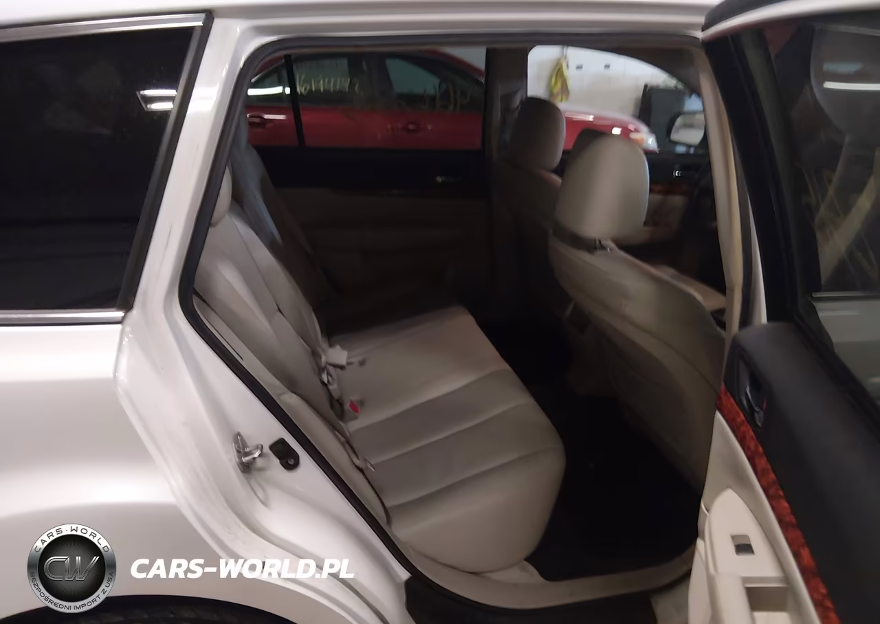 2012 Subaru Outback 3.6R Limited VIN:4S4BREJC6C2235513 - 8