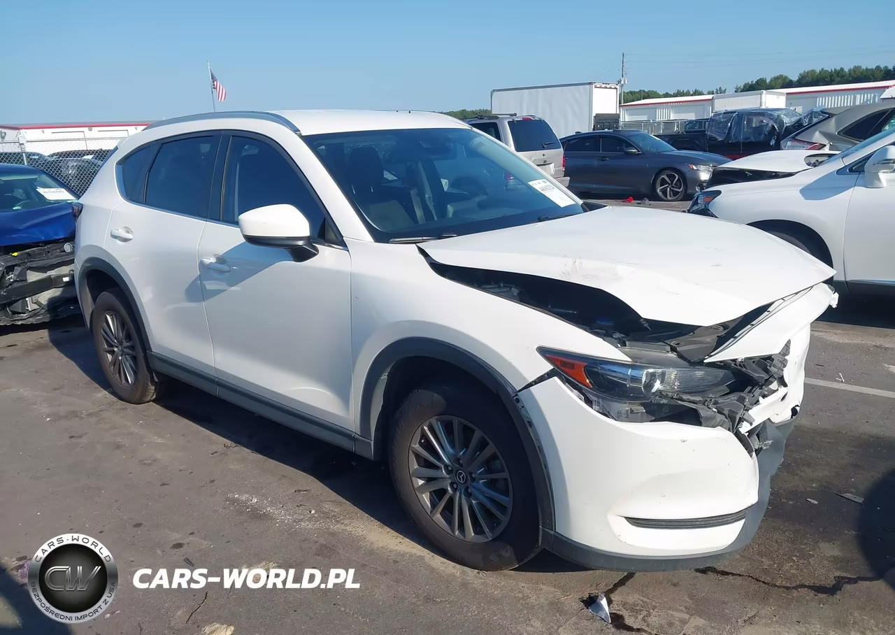 2017 Mazda Cx-5 Sport – zdjęcie 1 z 16