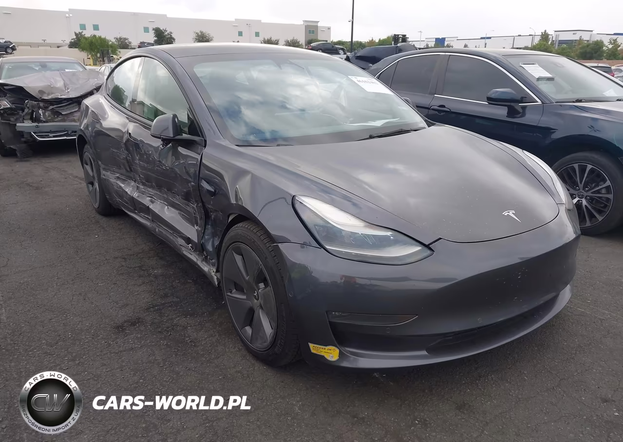 2022 Tesla Model 3 Long Range