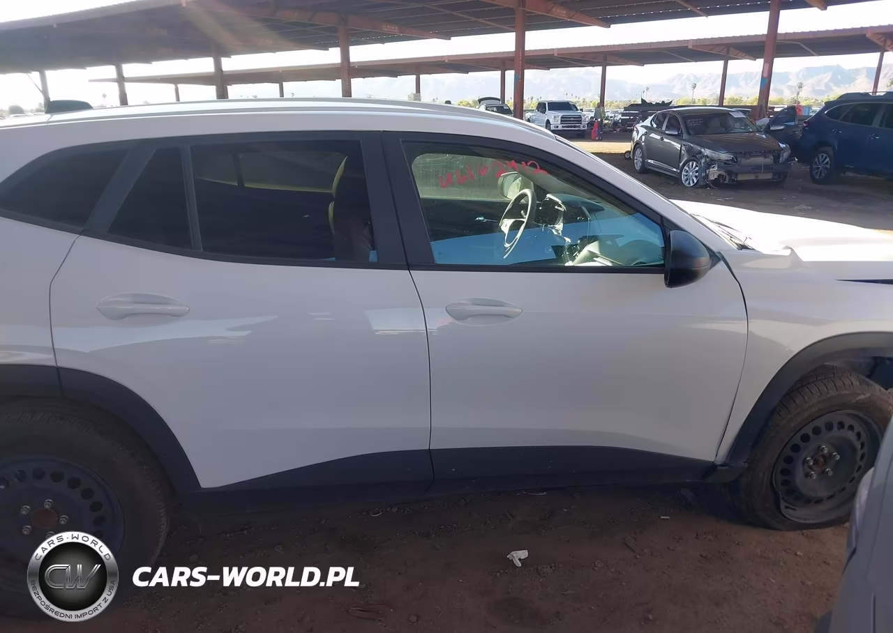 2025 Chevrolet Trax Fwd Ls VIN:KL77LFEP9SC164781 - 13