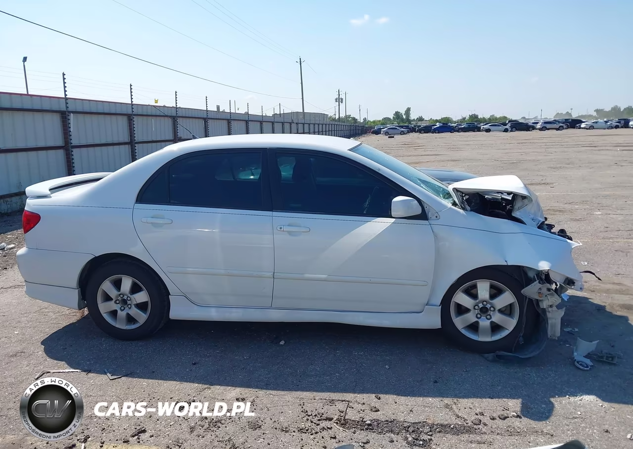 2007 Toyota Corolla S VIN:1NXBR32E77Z770445 - 13