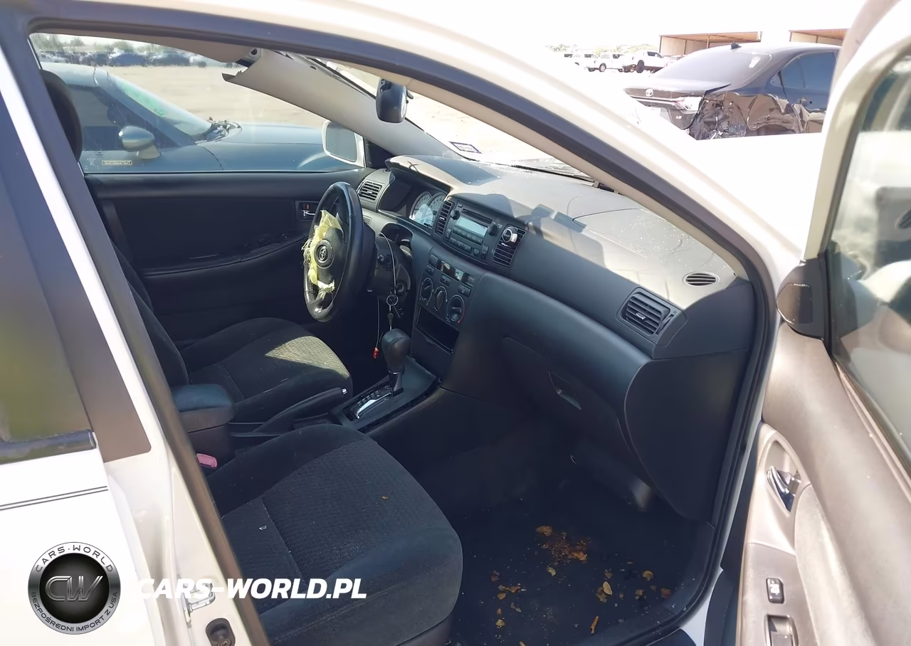 2007 Toyota Corolla S VIN:1NXBR32E77Z770445 - 5