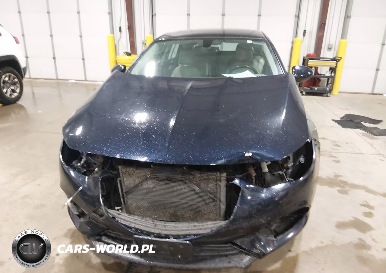 2018 Buick Regal Sportback Essence VIN:W04GR6SX3J1136338 - 13