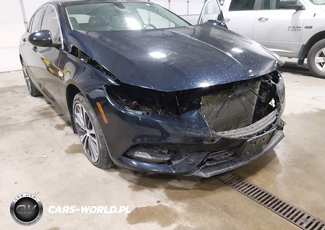 2018 Buick Regal Sportback Essence VIN:W04GR6SX3J1136338 - 6
