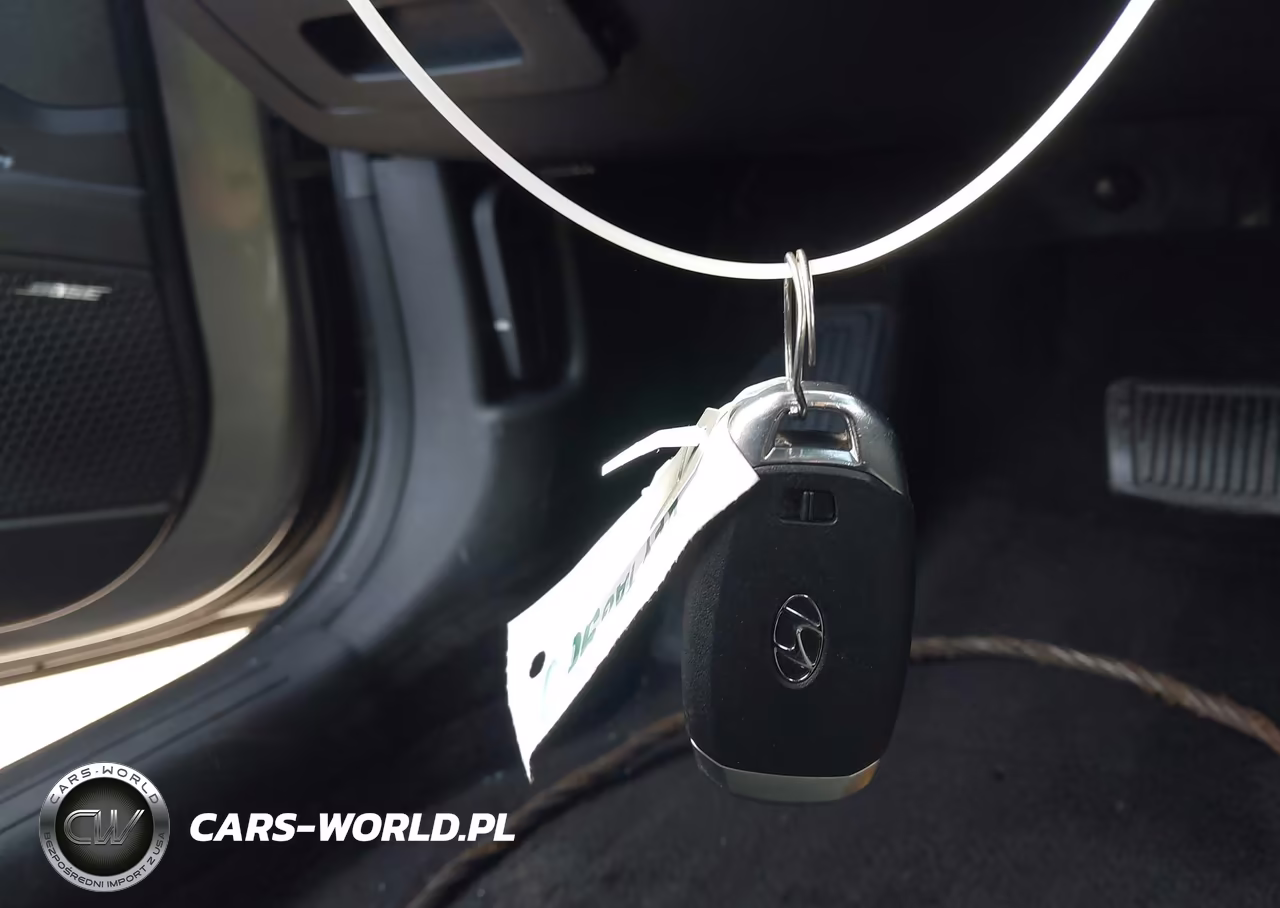 2023 Hyundai Elantra Hybrid Limited VIN:KMHLN4AJ7PU071062 - 11