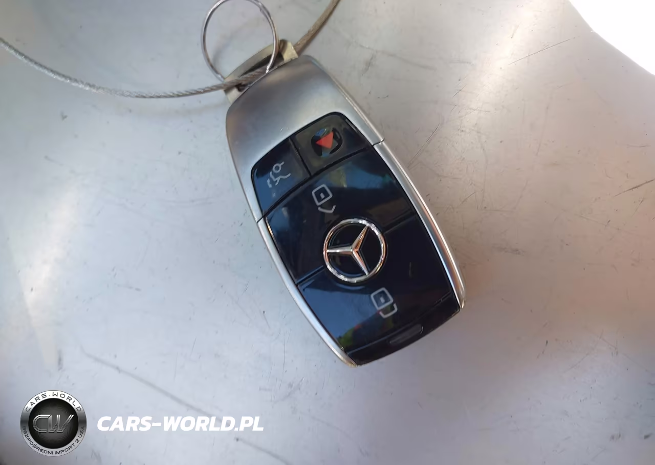 2019 Mercedes-Benz E 300 4Matic VIN:WDDZF4KB0KA489871 - 11