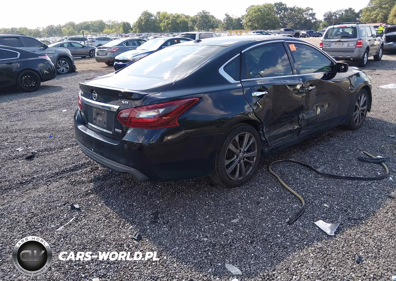 2018 Nissan Altima 2.5 Sr VIN:1N4AL3AP1JC216275 - 4