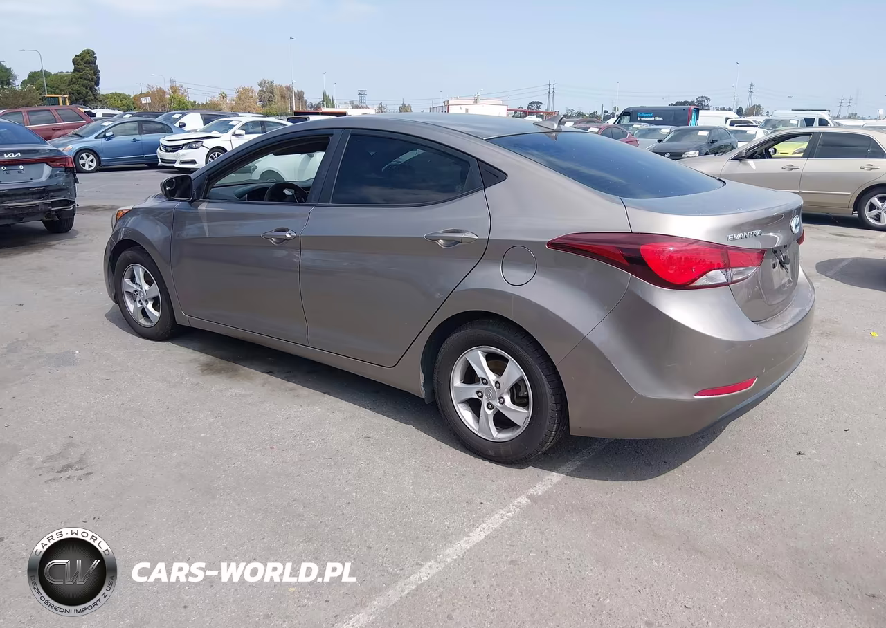 2015 Hyundai Elantra Se VIN:5NPDH4AE1FH630827 - 3