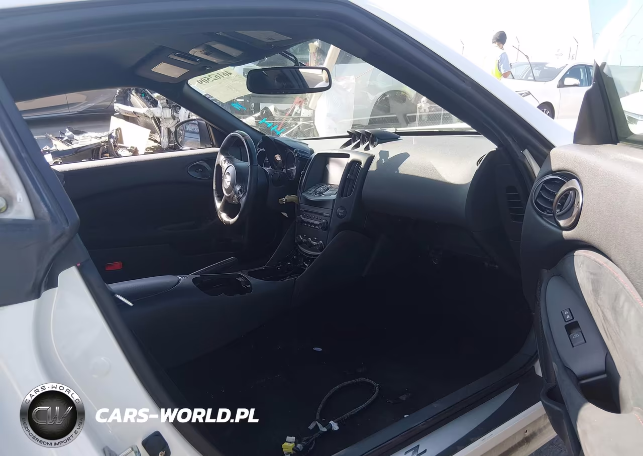 2015 Nissan 370Z Nismo-Nismo Tech-Sport-Sport Tech-Touring VIN:JN1AZ4EH3FM440749 - 5
