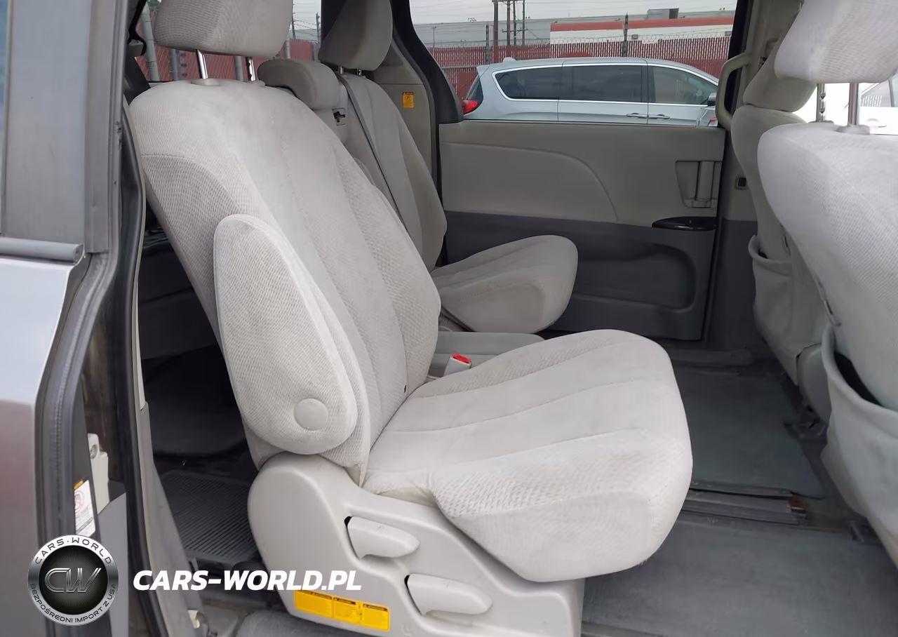 2012 Toyota Sienna Le V6 8 Passenger VIN:5TDKK3DC7CS218298 - 8