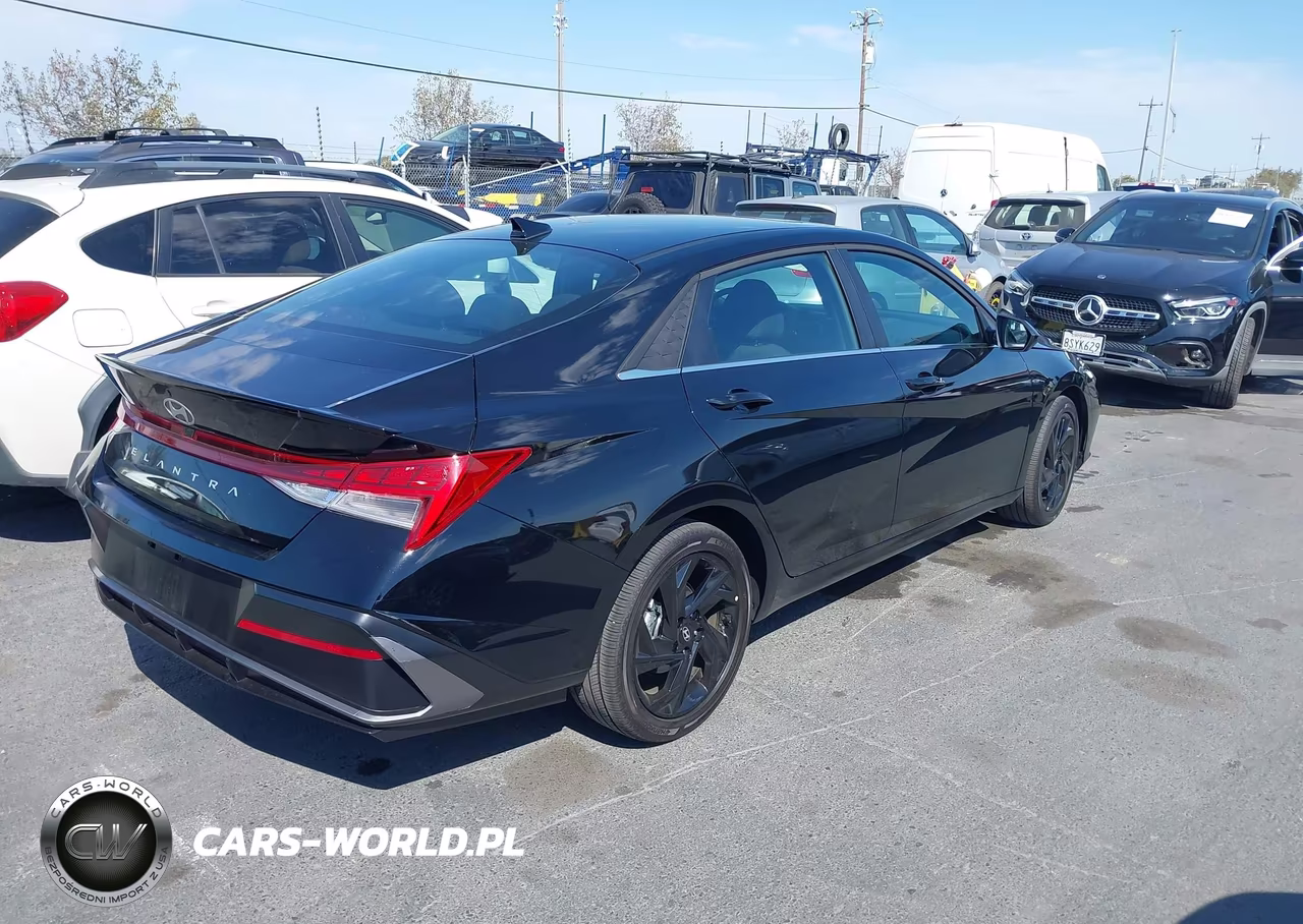 2026 Hyundai Elantra Sel Sport Premium VIN:KMHLS4DG1TU106522 - 4