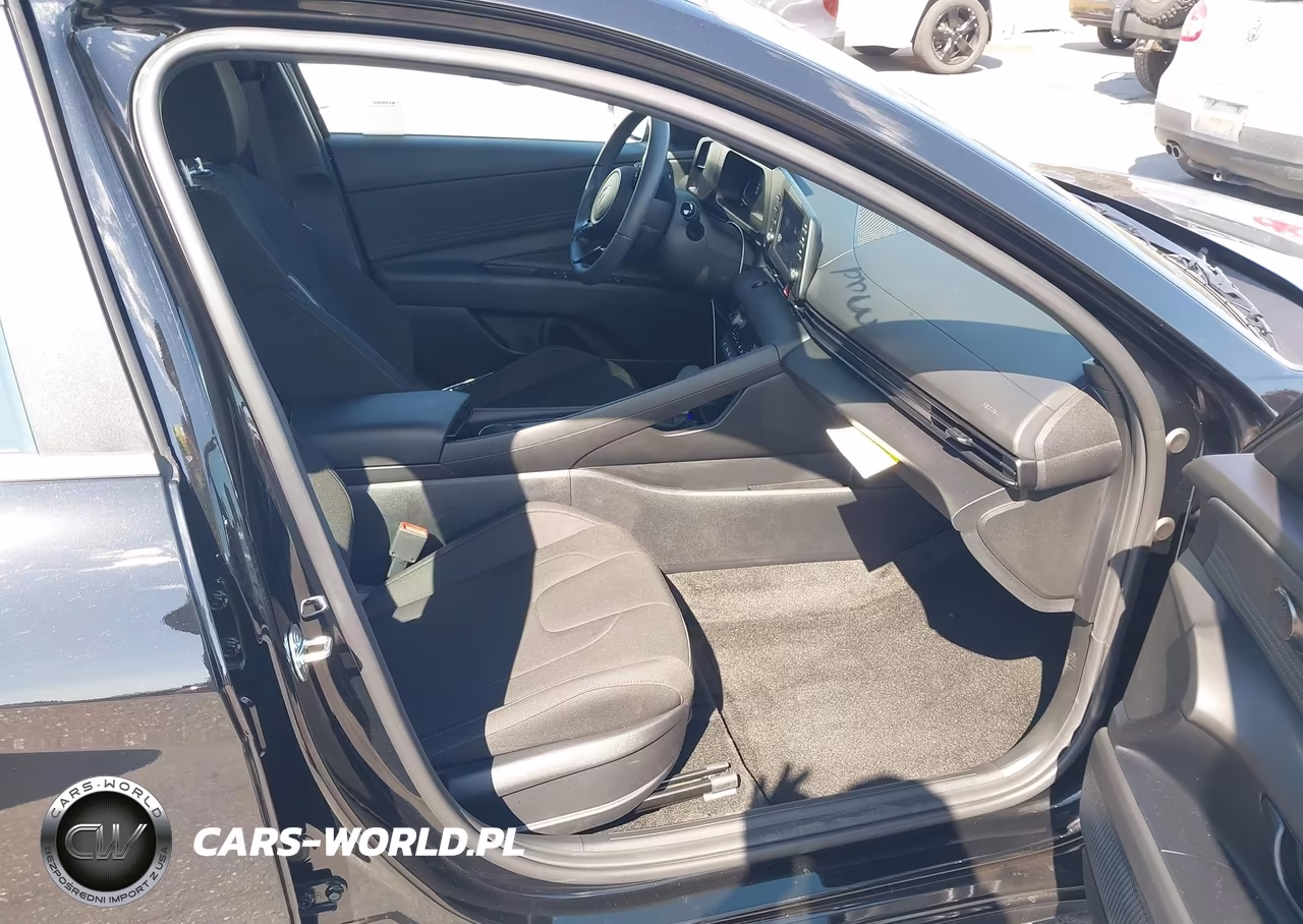 2026 Hyundai Elantra Sel Sport Premium VIN:KMHLS4DG1TU106522 - 5