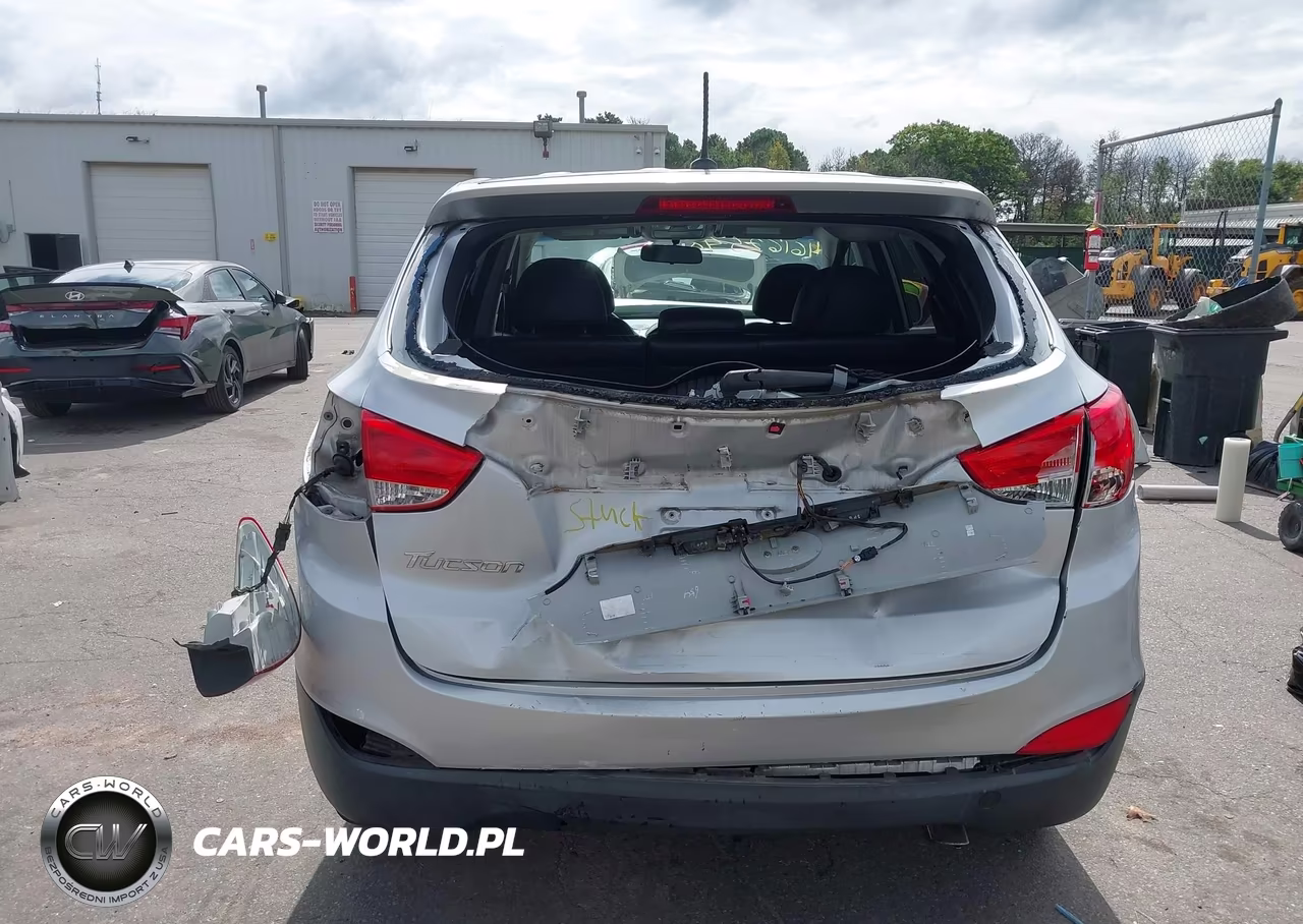 2015 Hyundai Tucson Gls VIN:KM8JT3AF9FU966361 - 16