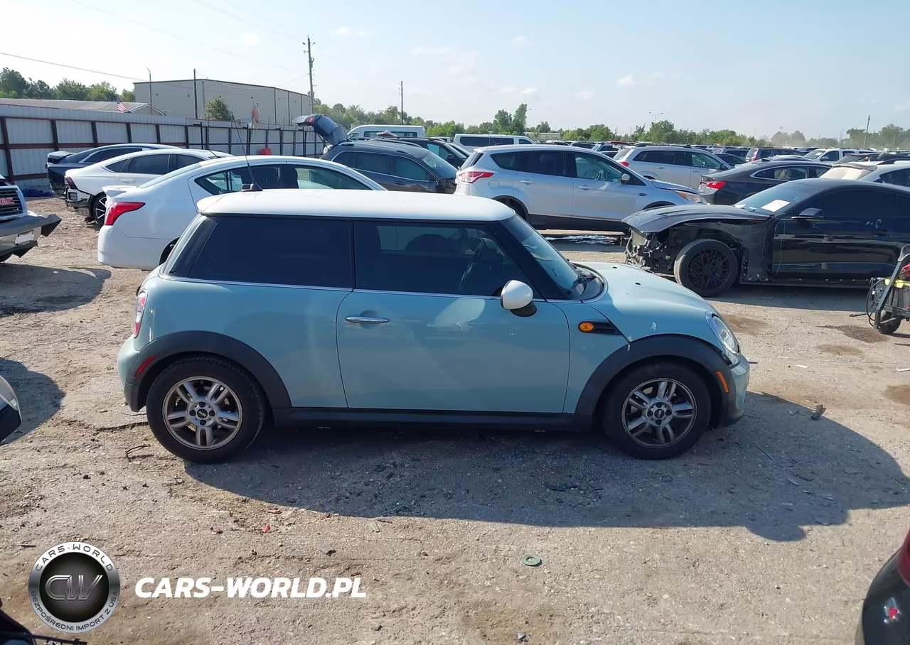 2012 Mini Cooper VIN:WMWSU3C58CT368965 - 13