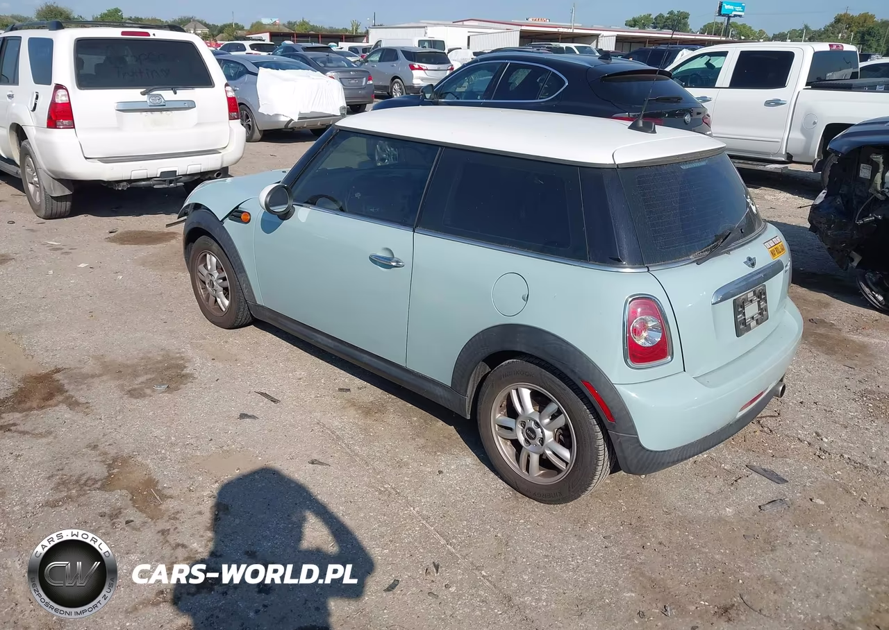 2012 Mini Cooper VIN:WMWSU3C58CT368965 - 3