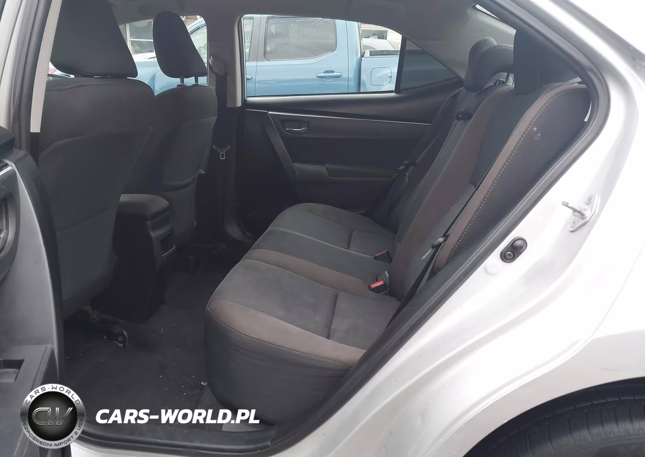 2018 Toyota Corolla Le VIN:2T1BURHE7JC987995 - 8