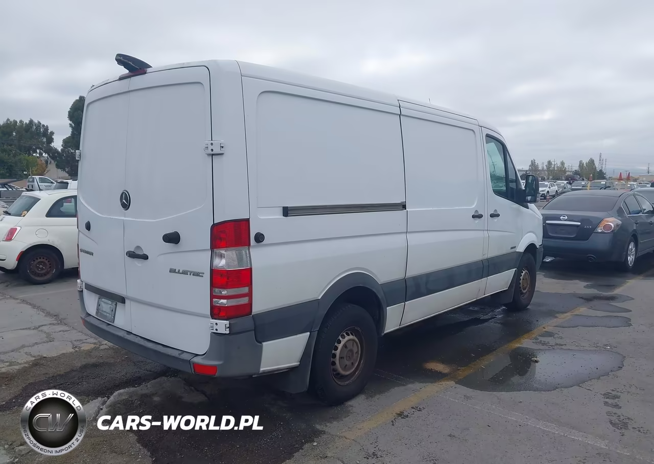 2015 Mercedes-Benz Sprinter 2500 Normal Roof VIN:WD3PE7DC4F5948369 - 4