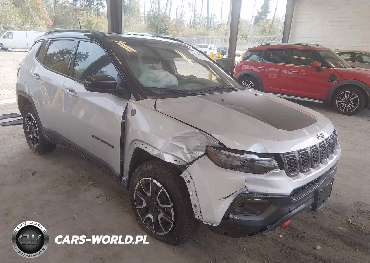 2025 Jeep Compass Trailhawk 4X4