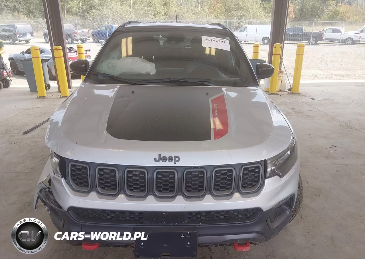 2025 Jeep Compass Trailhawk 4X4 VIN:3C4NJDDN3ST533188 - 12