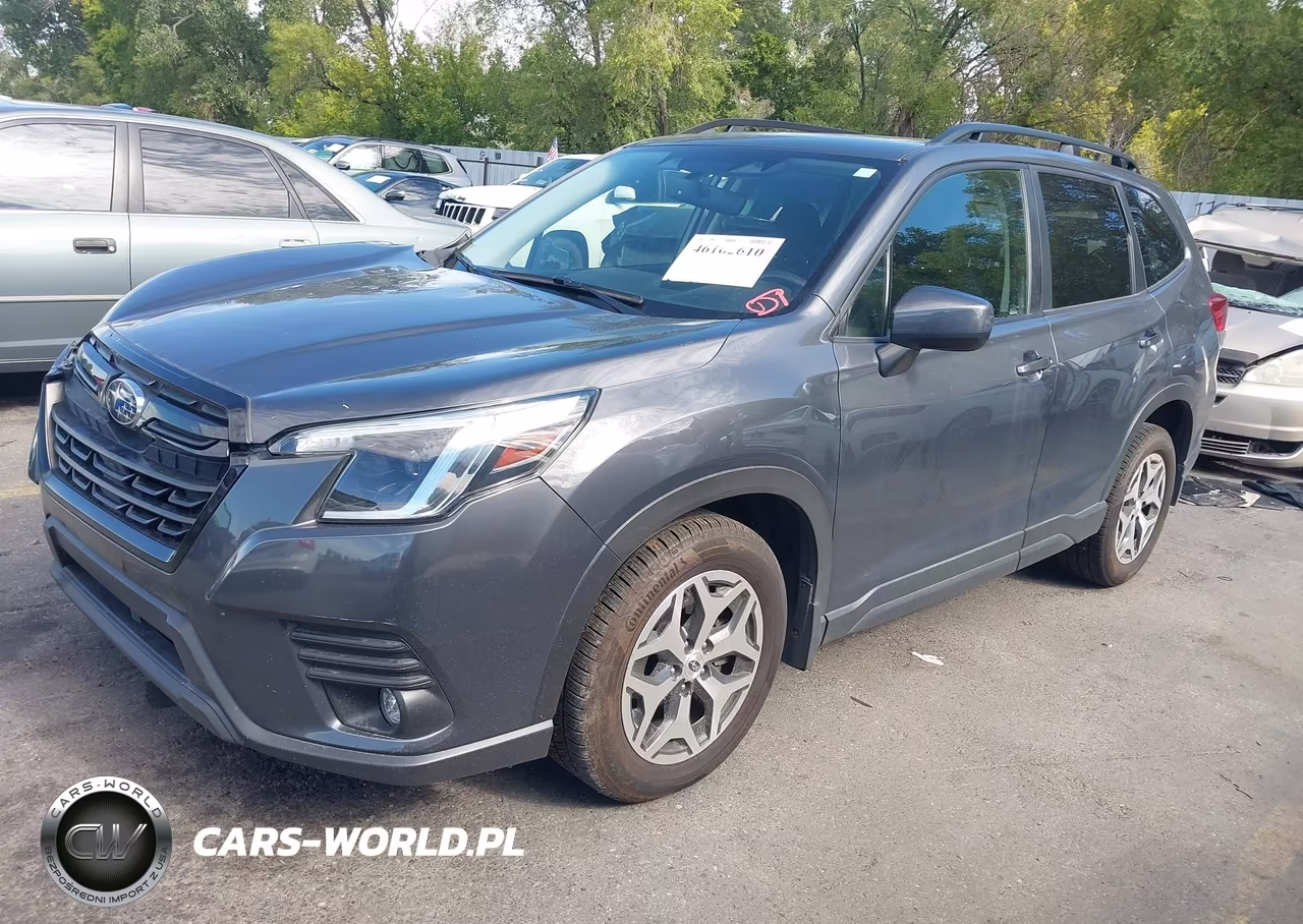 2024 Subaru Forester Premium VIN:JF2SKADC4RH438128 - 2