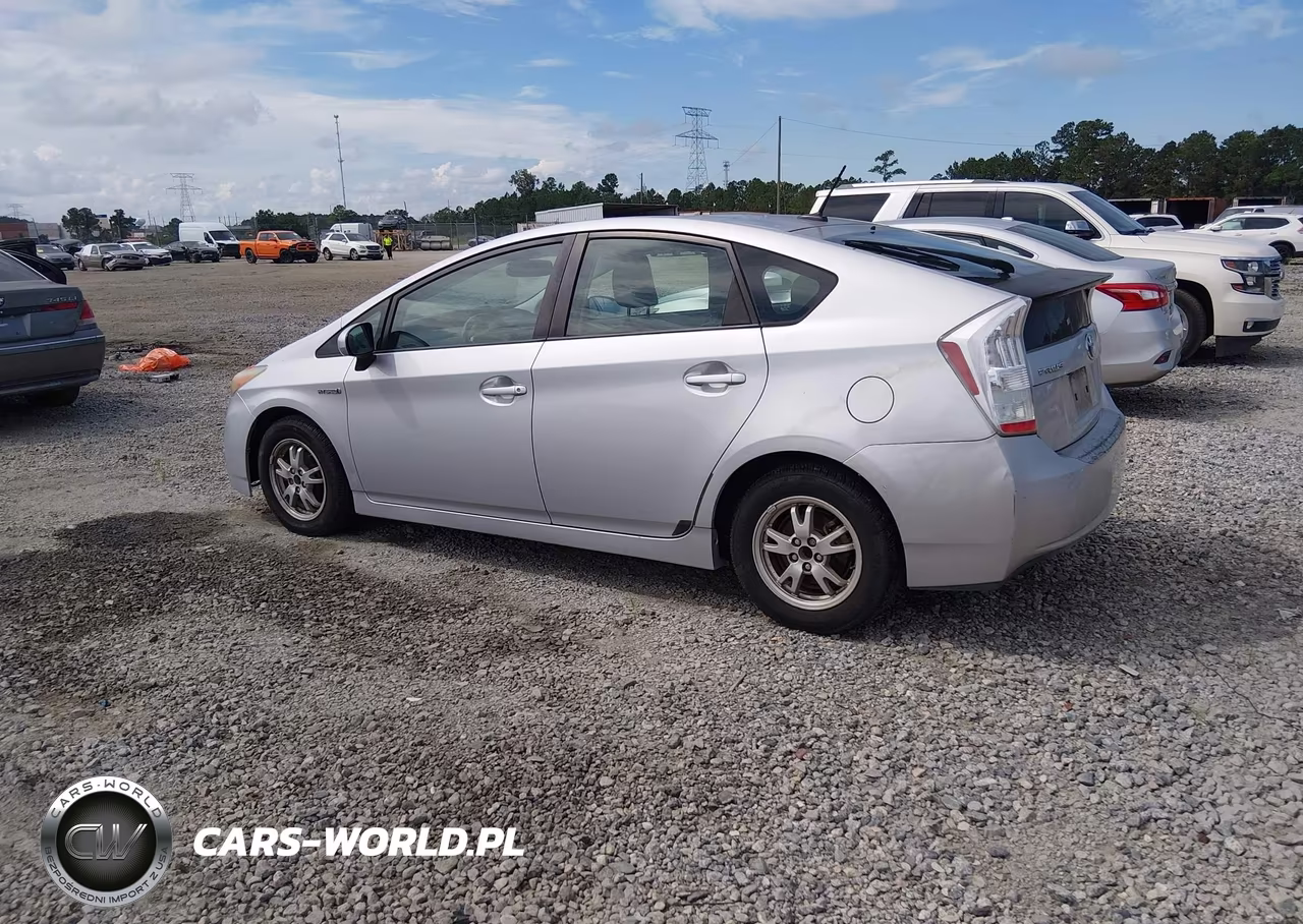 2011 Toyota Prius Four VIN:JTDKN3DU7B0302784 - 14