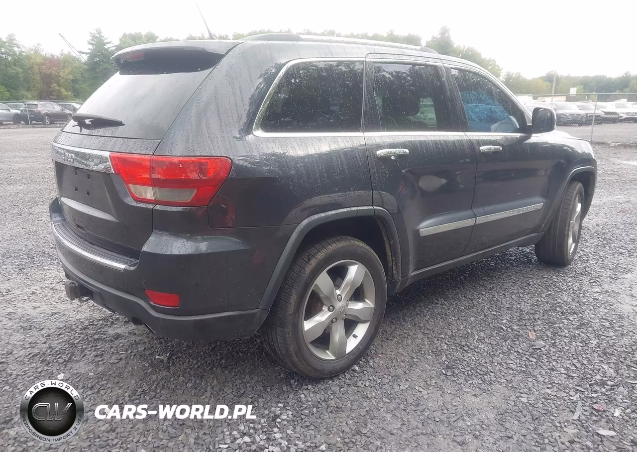 2013 Jeep Grand Cherokee Overland VIN:1C4RJFCGXDC614672 - 4
