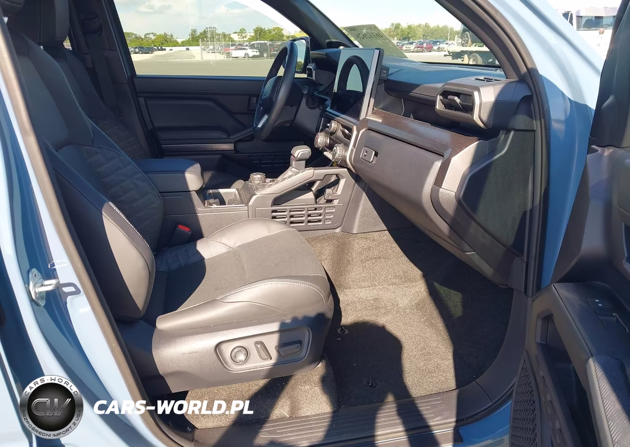 2025 Toyota 4Runner Trd Off Road Premium VIN:JTEVA5BR6S5048941 - 5
