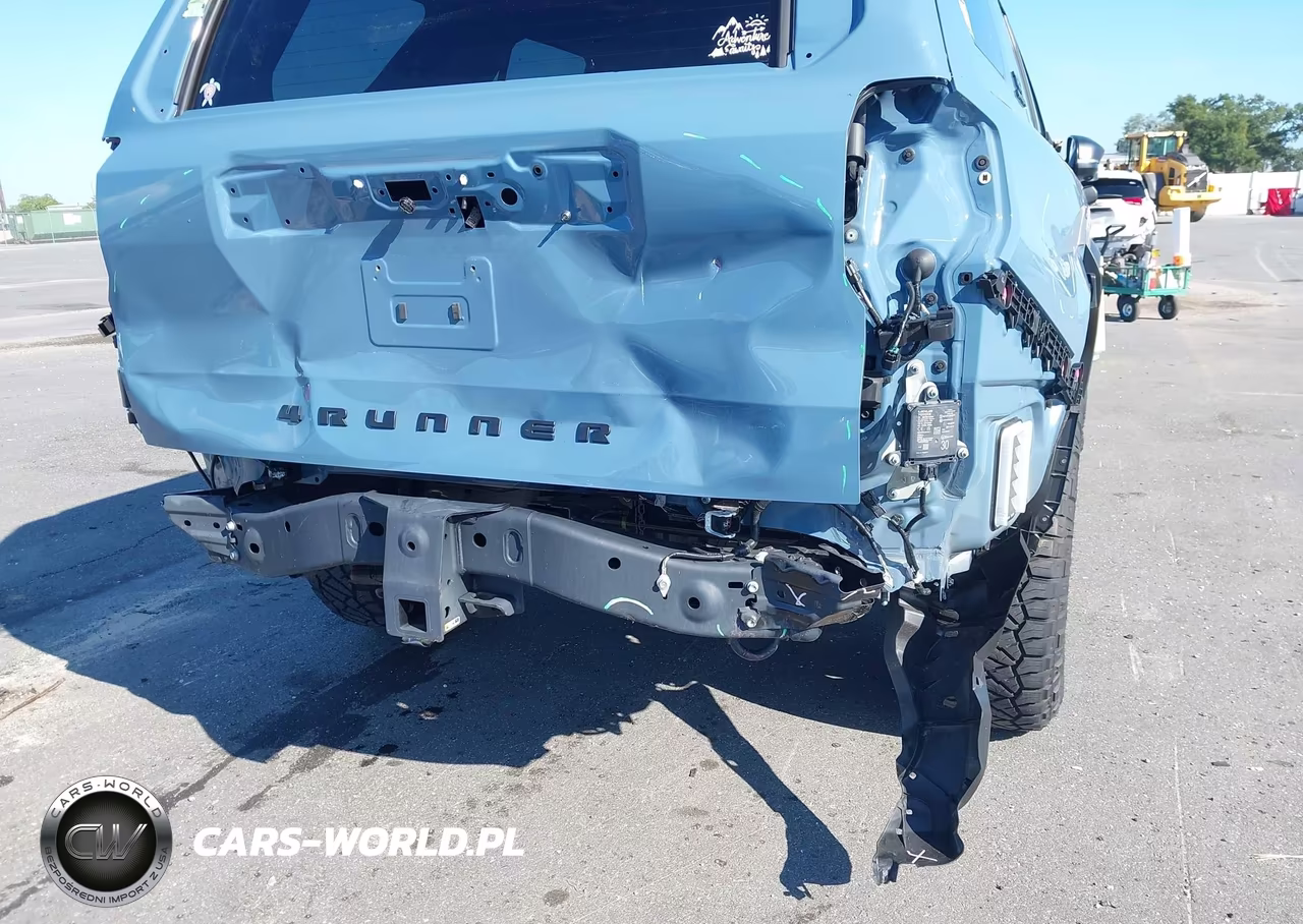 2025 Toyota 4Runner Trd Off Road Premium VIN:JTEVA5BR6S5048941 - 6