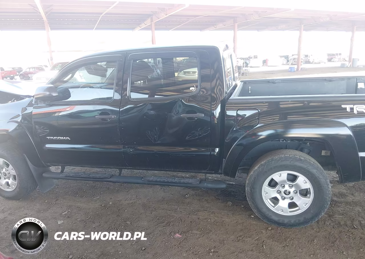 2013 Toyota Tacoma Base V6 VIN:5TFLU4EN8DX065768 - 15