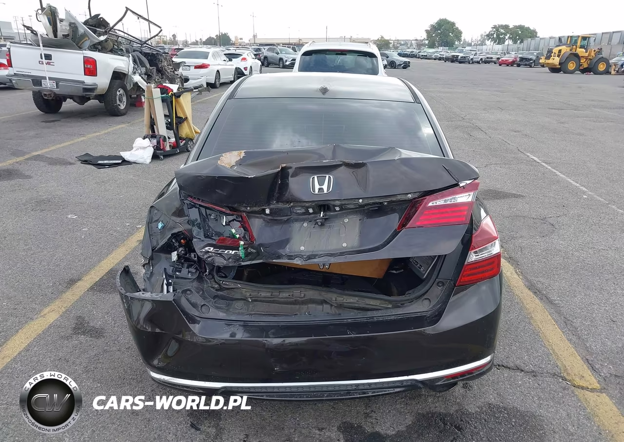 2017 Honda Accord Ex VIN:1HGCR2F7XHA087142 - 16