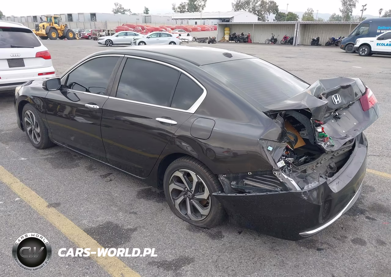 2017 Honda Accord Ex VIN:1HGCR2F7XHA087142 - 3