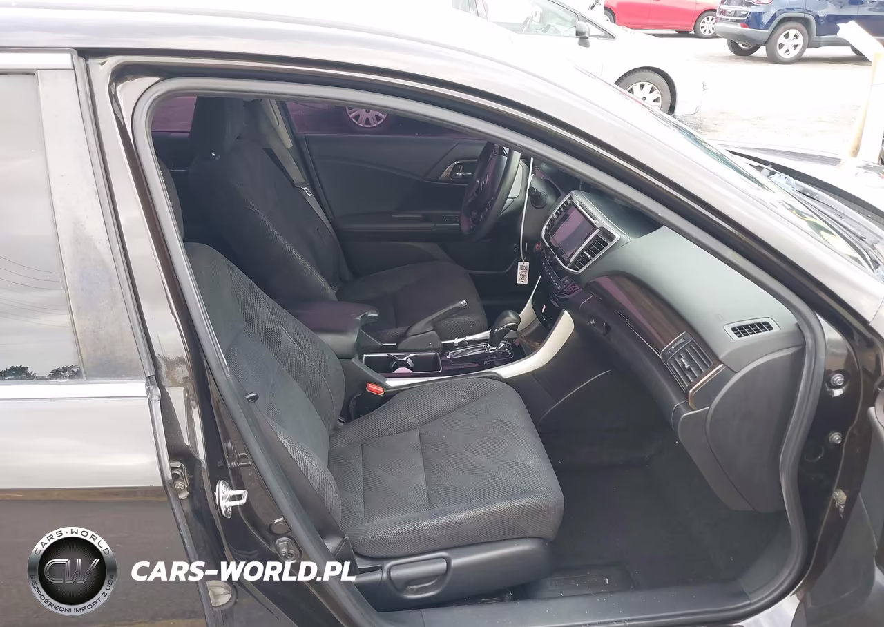 2017 Honda Accord Ex VIN:1HGCR2F7XHA087142 - 5