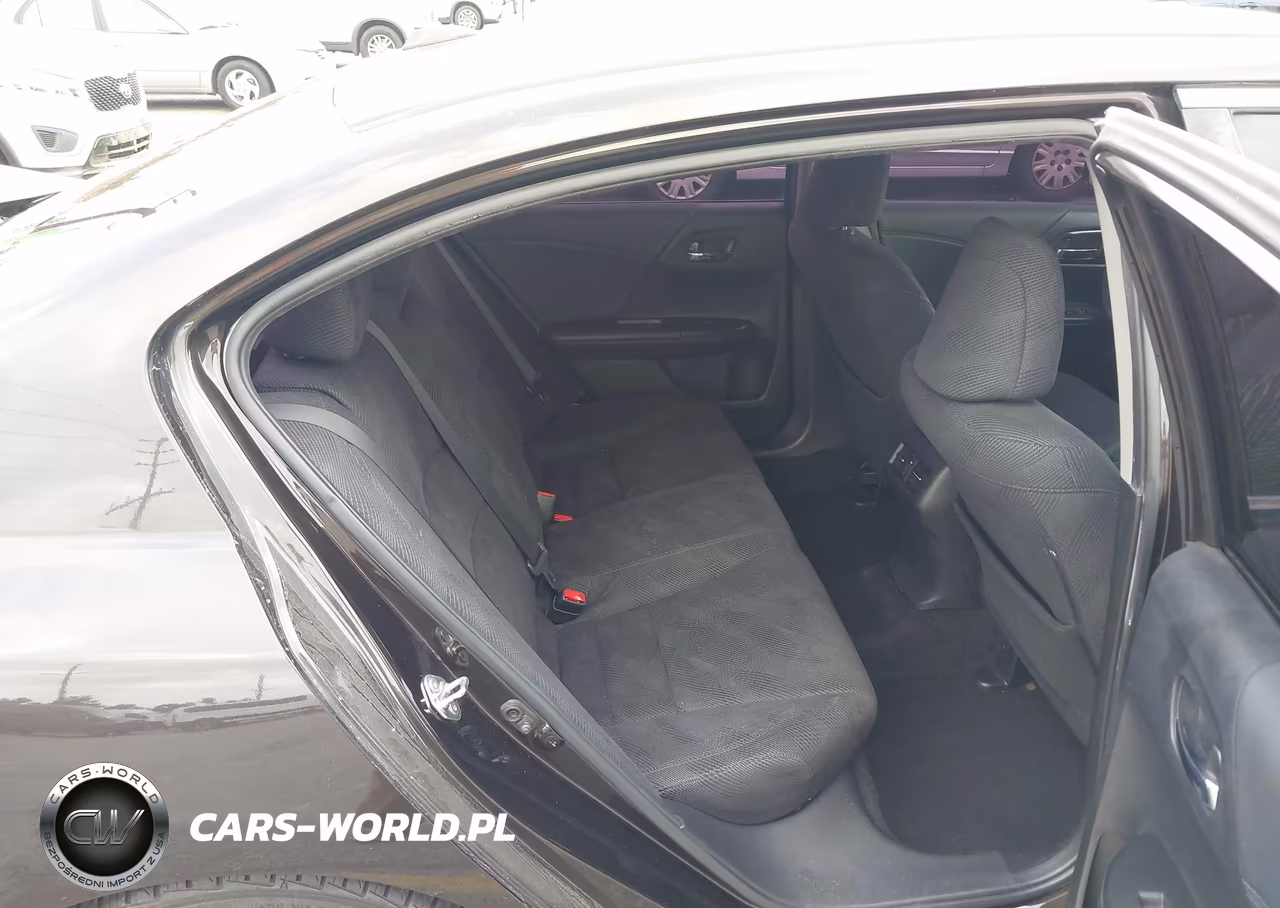 2017 Honda Accord Ex VIN:1HGCR2F7XHA087142 - 8