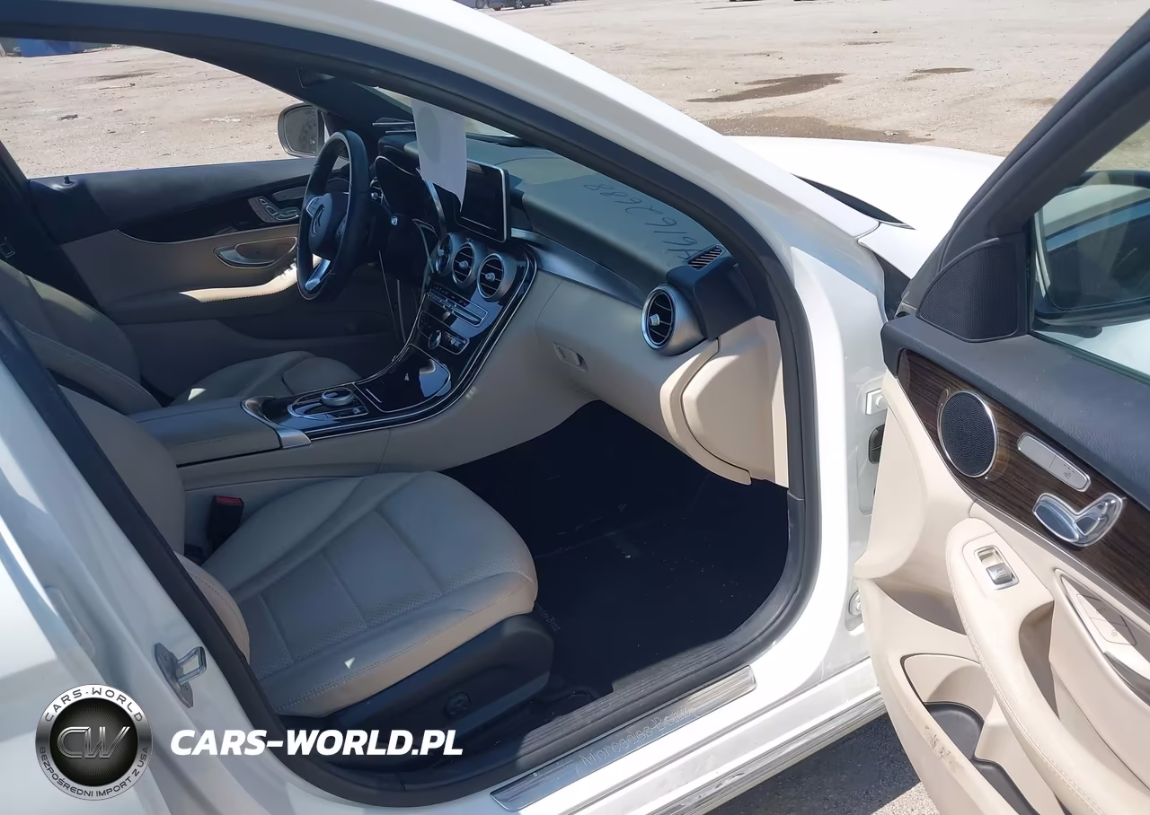 2018 Mercedes-Benz C 300 VIN:55SWF4JB2JU248882 - 5
