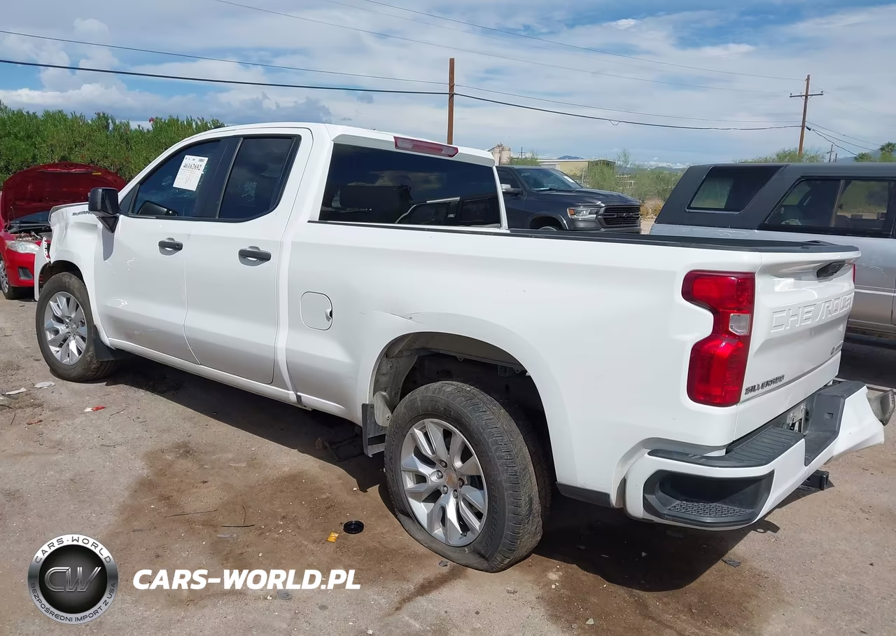 2025 Chevrolet Silverado 1500 2Wd Standard Bed Custom VIN:1GCRABEKXSZ125130 - 3