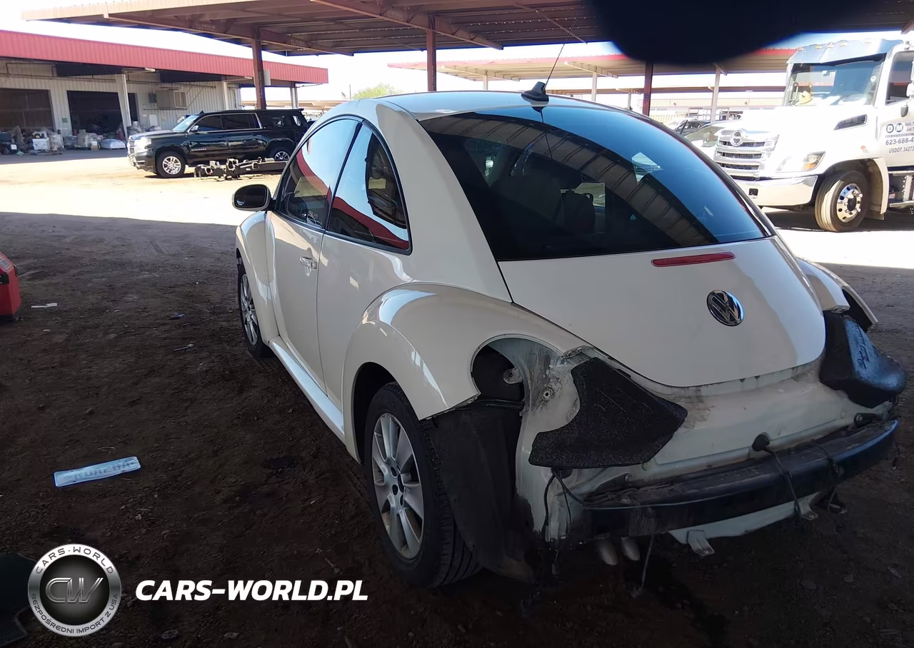 2010 Volkswagen New Beetle 2.5L VIN:3VWRG3AG3AM013479 - 3