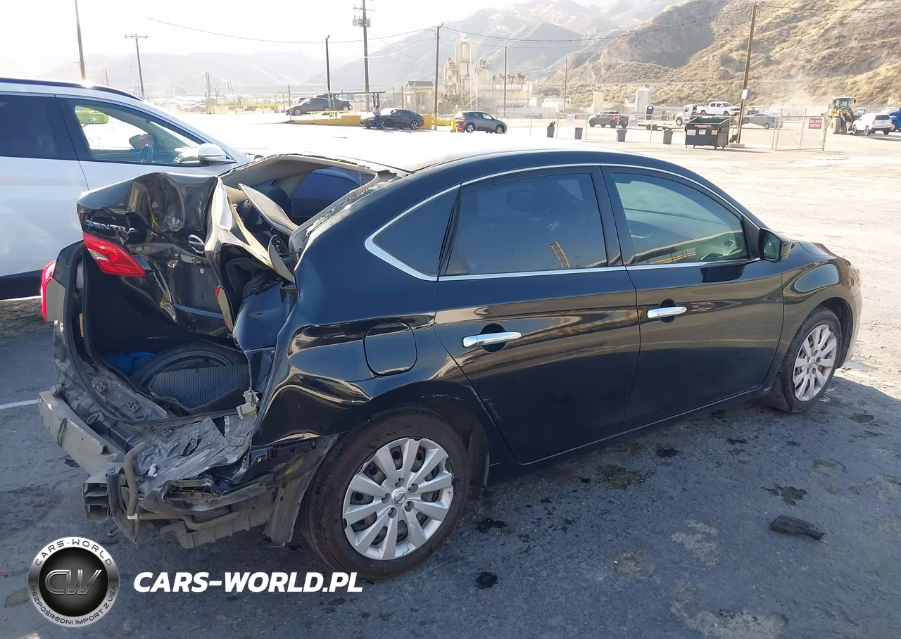 2018 Nissan Sentra S VIN:3N1AB7AP3JY313301 - 14
