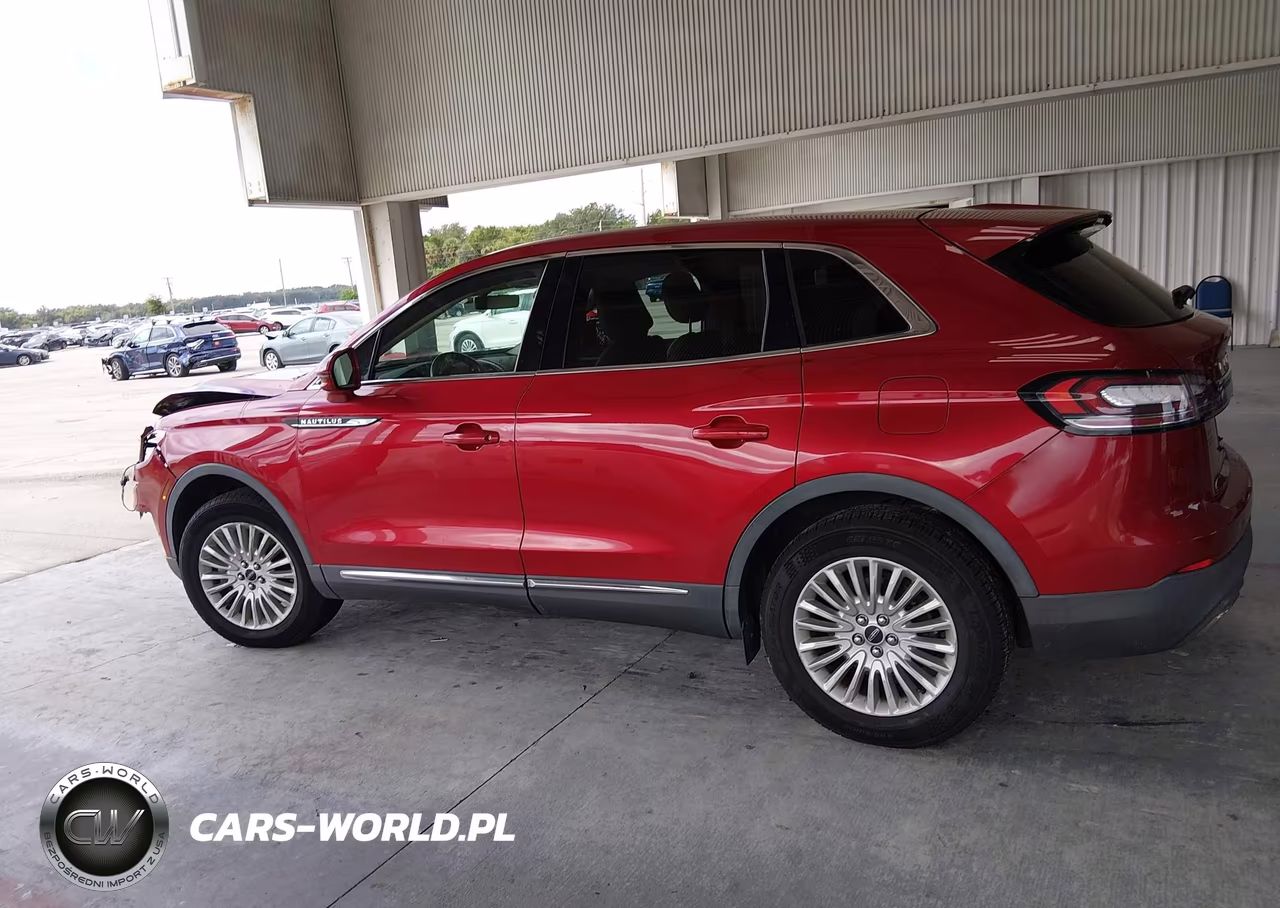 2020 Lincoln Nautilus Standard VIN:2LMPJ6J9XLBL01695 - 14