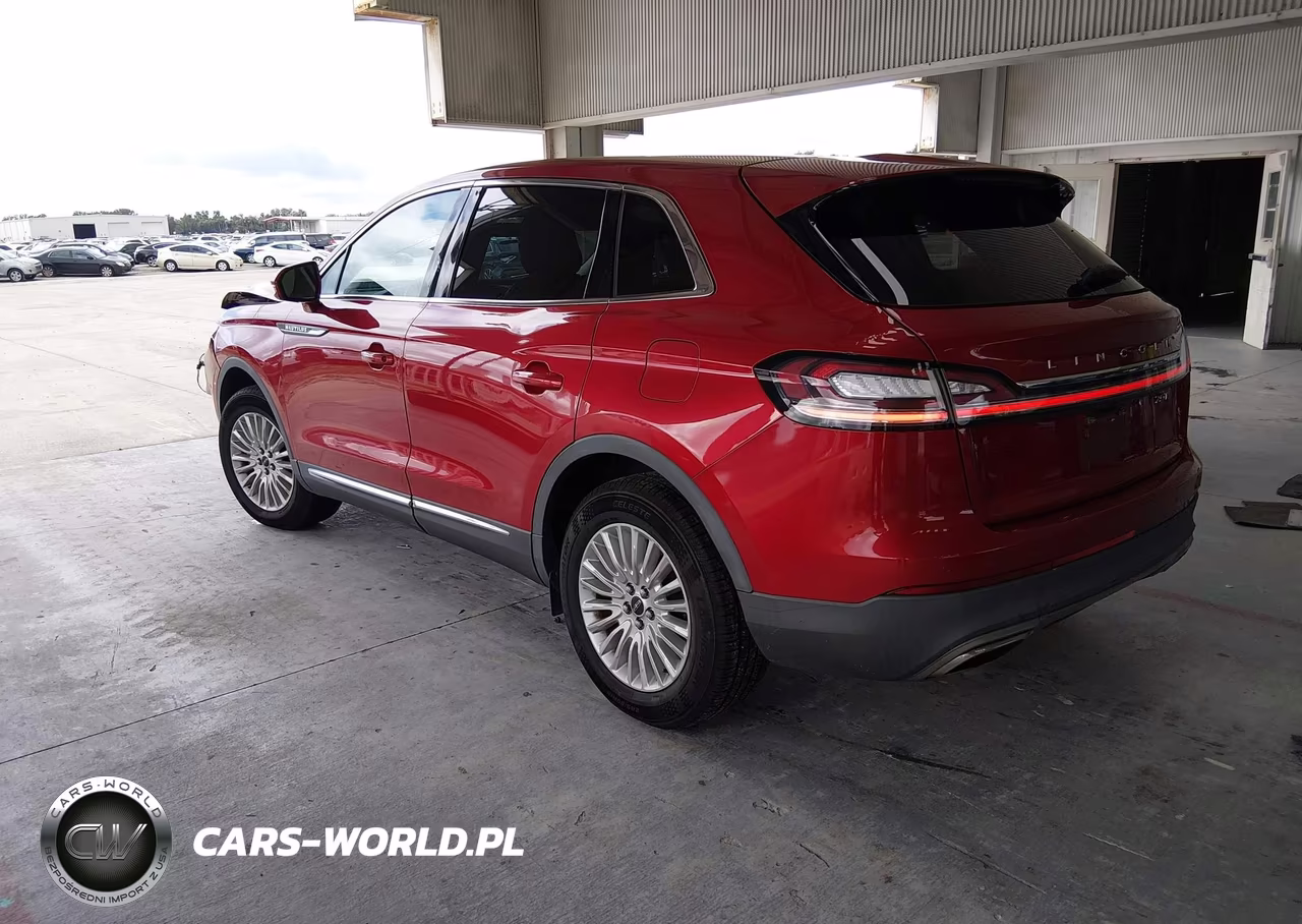 2020 Lincoln Nautilus Standard VIN:2LMPJ6J9XLBL01695 - 3