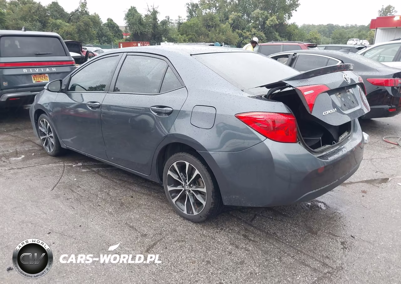 2017 Toyota Corolla Se VIN:2T1BURHE4HC872605 - 3