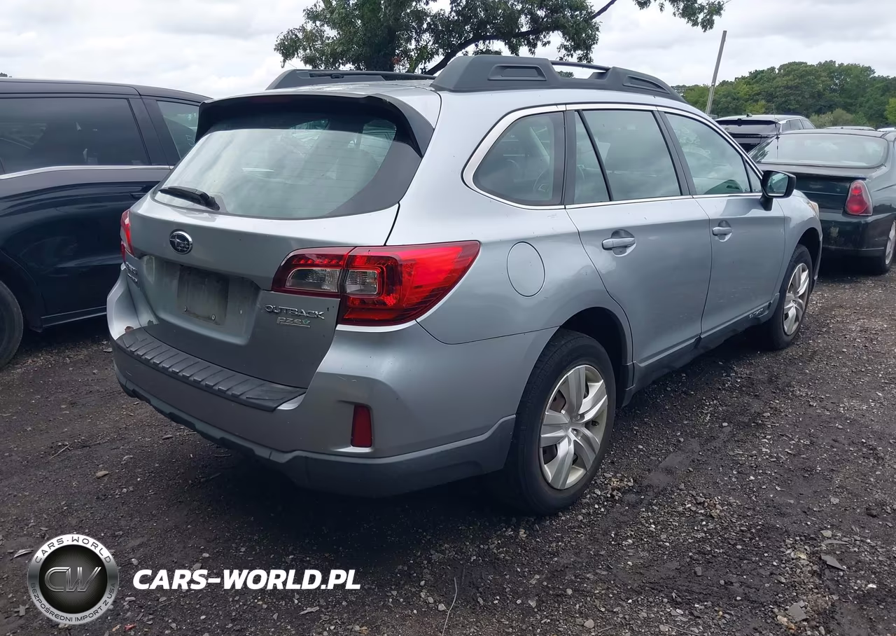 2015 Subaru Outback 2.5I VIN:4S4BSAAC5F3228824 - 4