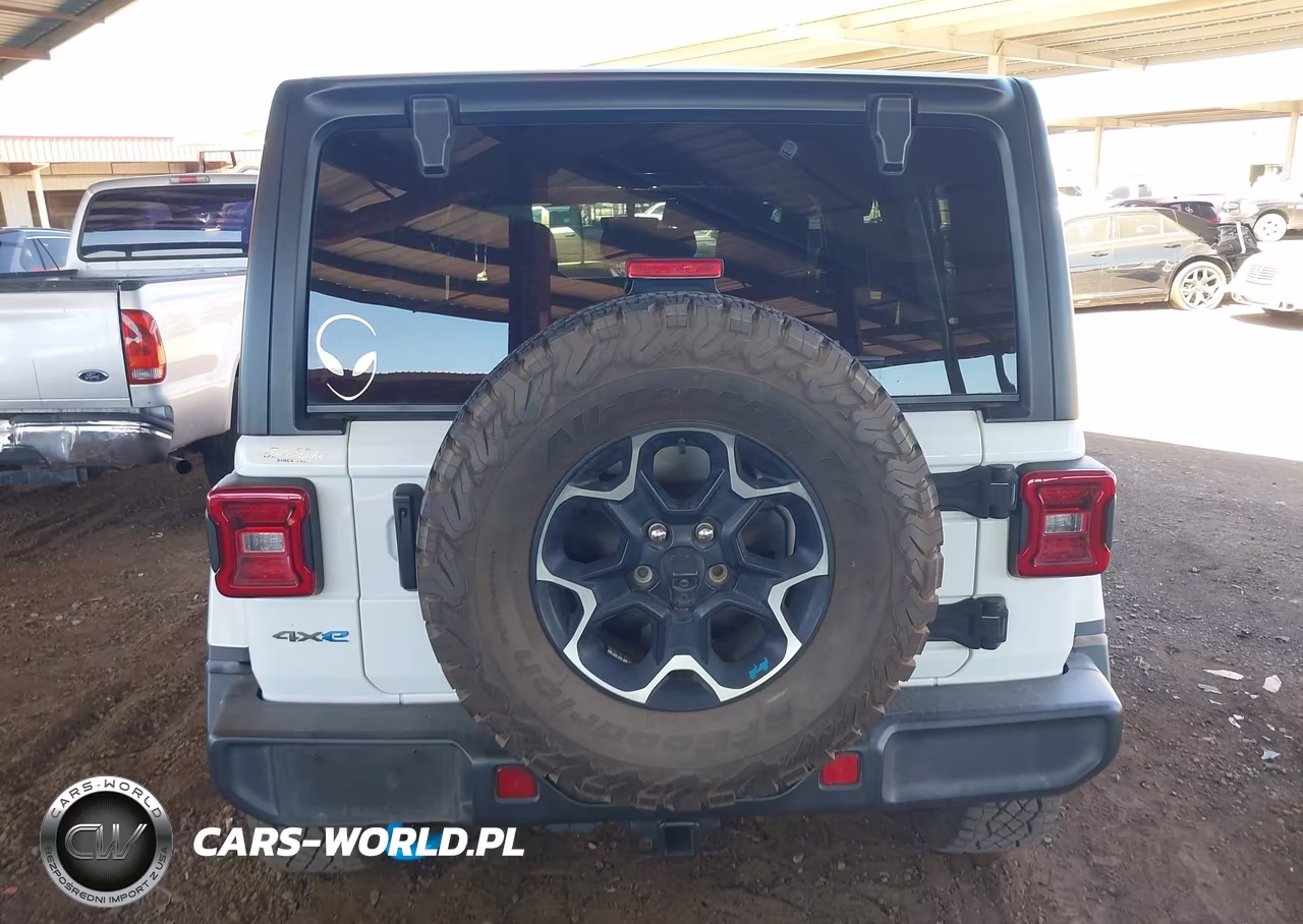2023 Jeep Wrangler 4Xe Rubicon 4X4 VIN:1C4JJXR63PW586394 - 17