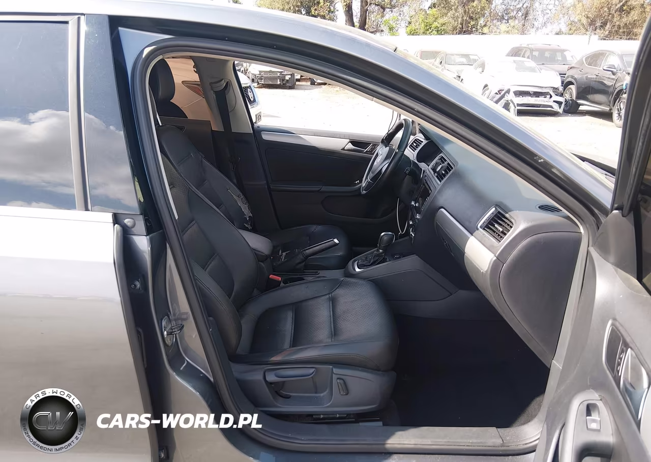 2014 Volkswagen Jetta 1.8T Se VIN:3VWD17AJ2EM445582 - 5