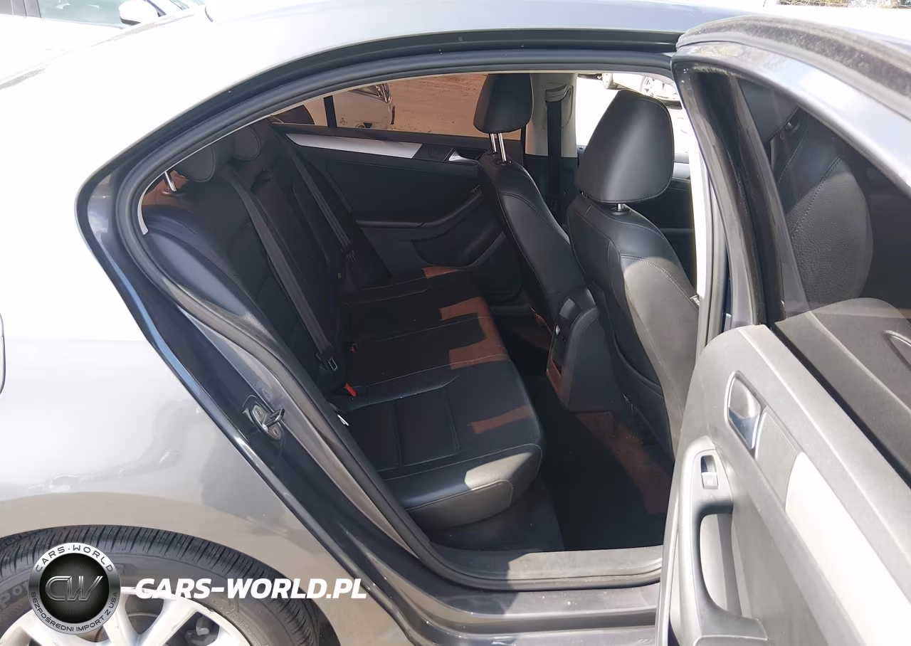 2014 Volkswagen Jetta 1.8T Se VIN:3VWD17AJ2EM445582 - 8