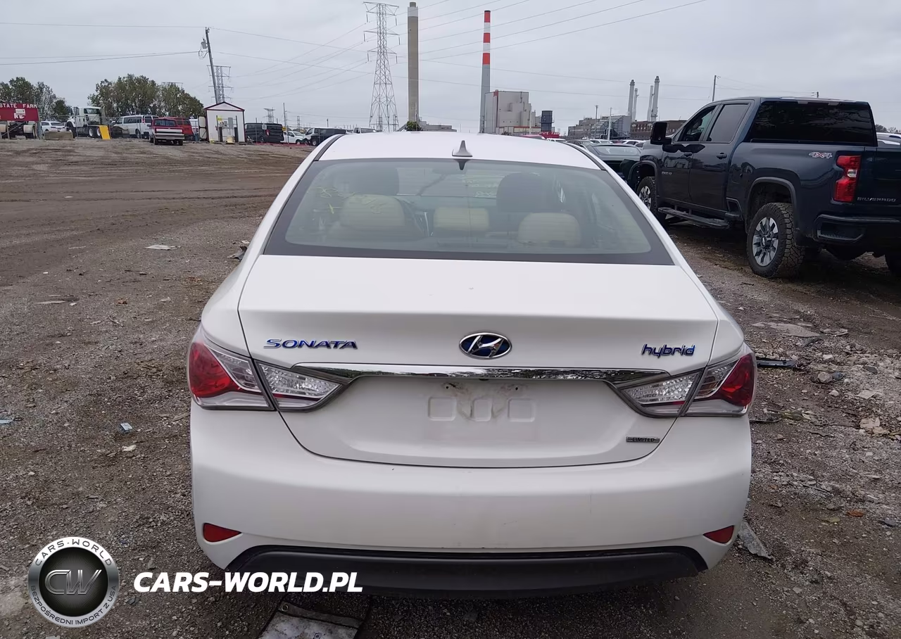 2013 Hyundai Sonata Hybrid Limited VIN:KMHEC4A47DA084318 - 15