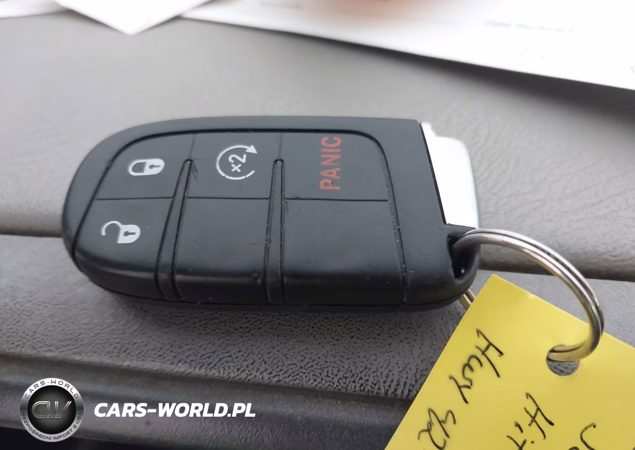 2018 Jeep Compass Altitude 4X4 VIN:3C4NJDBB2JT320613 - 11