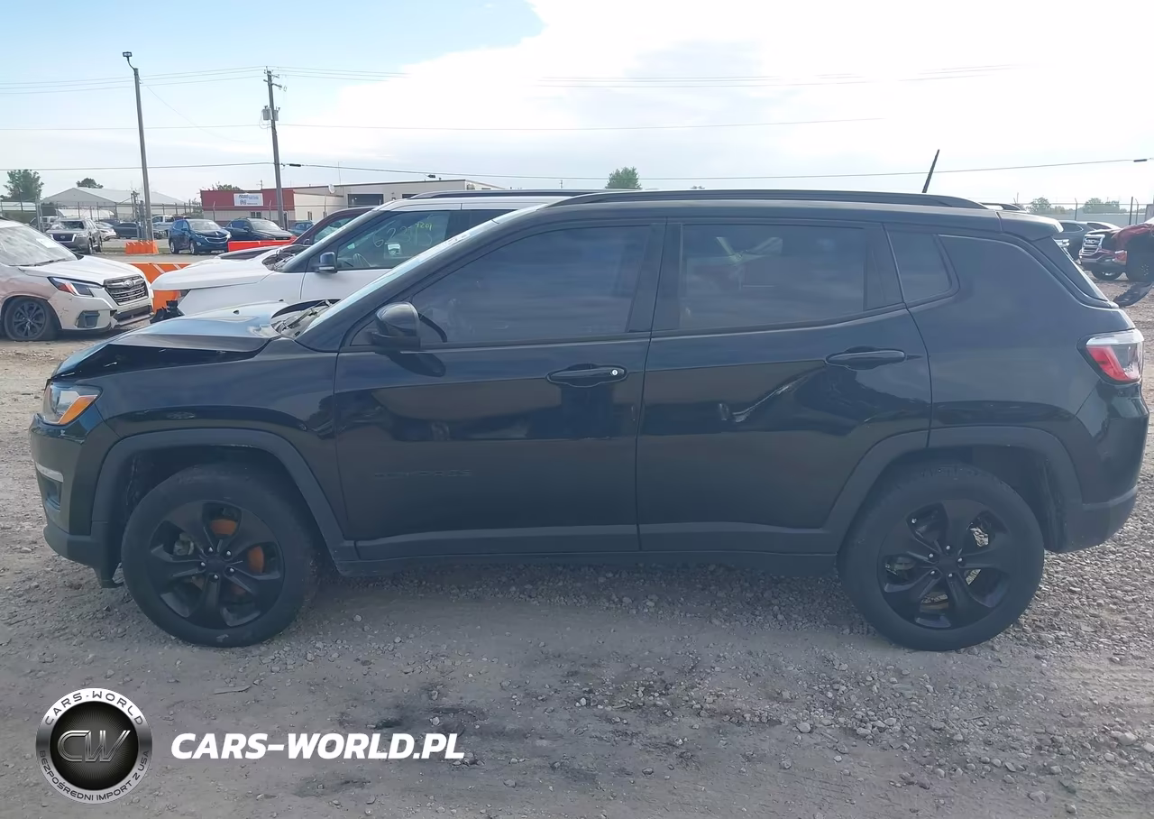 2018 Jeep Compass Altitude 4X4 VIN:3C4NJDBB2JT320613 - 14