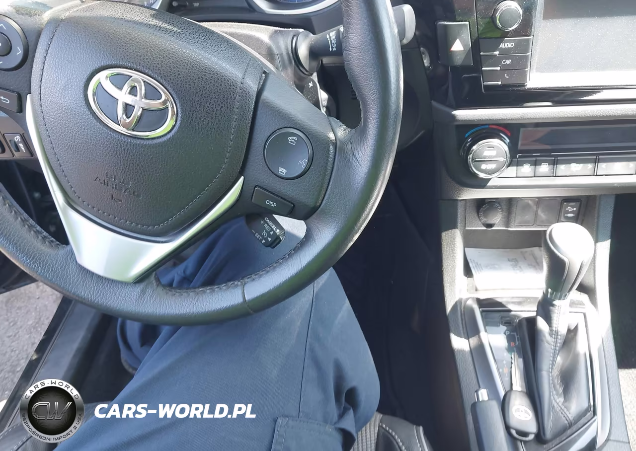 2016 Toyota Corolla S Plus VIN:5YFBURHE9GP560844 - 11